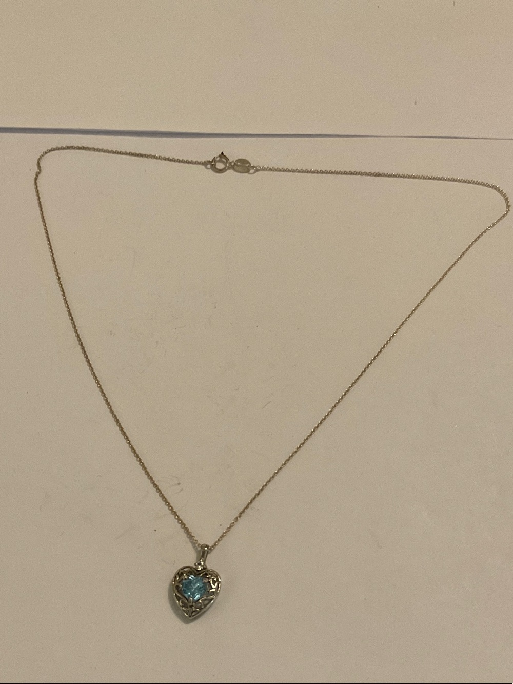 Sterling silver heart pendant necklace
